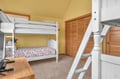 bunk bed room